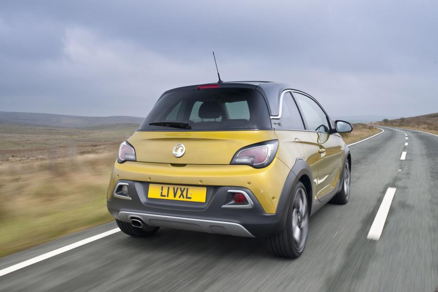  Vauxhall Adam Rocks Air 2014 года  (фото 37 из 94)